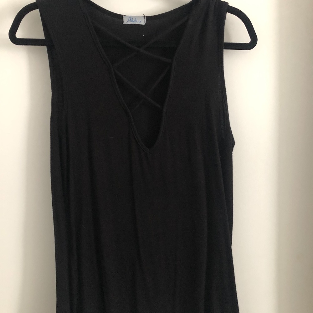 Abbeline Black Sleeveless Tank Top Size M